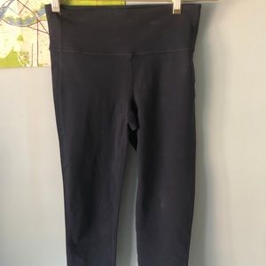 Athleta Capri Leggings Navy Size Small